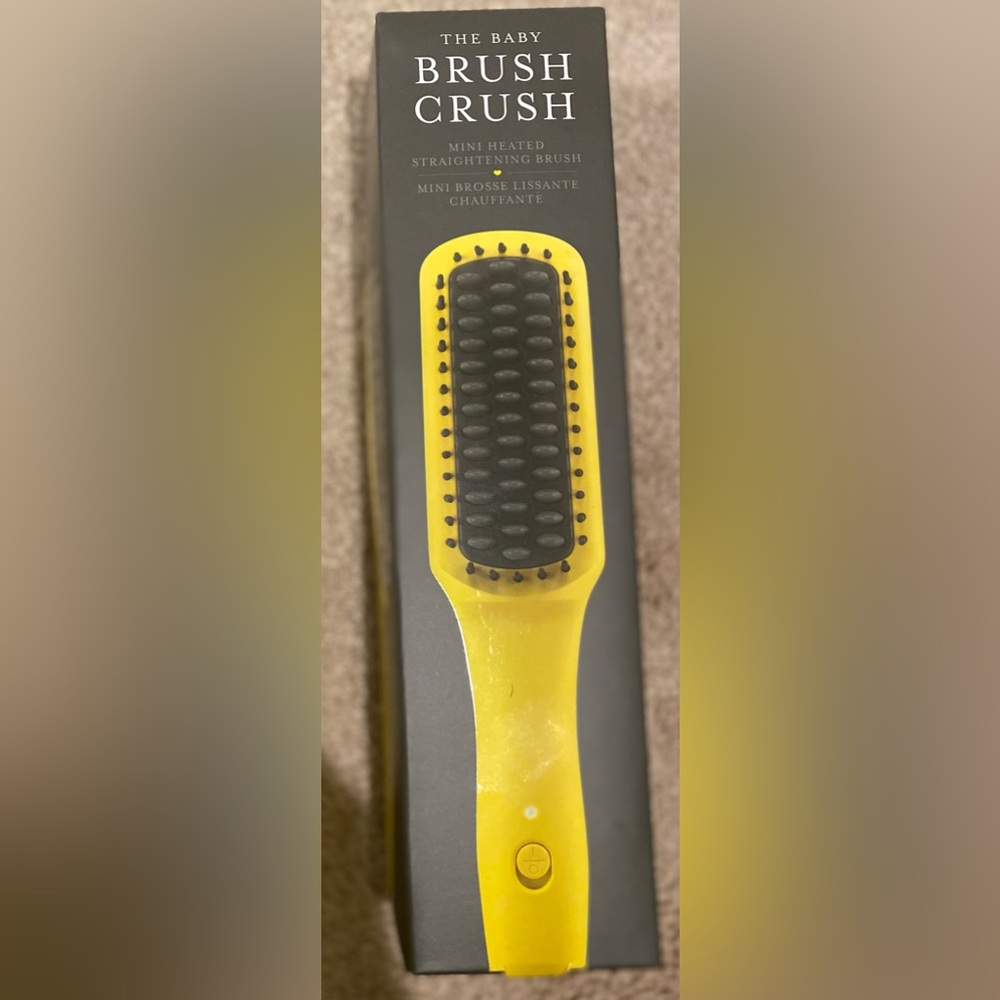 DryBar, The Baby Brush Crush, mini heated straightening brush- BRAND NEW